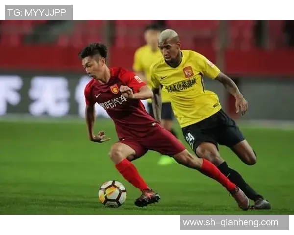 河北华夏幸福与广州恒大激战正酣比赛结果揭晓引发球迷热议